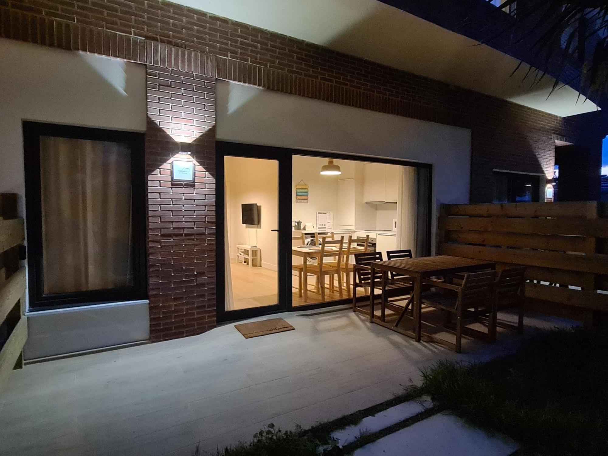 Apartamentos Costa Meron San Vicente De La Barquera Exteriér fotografie